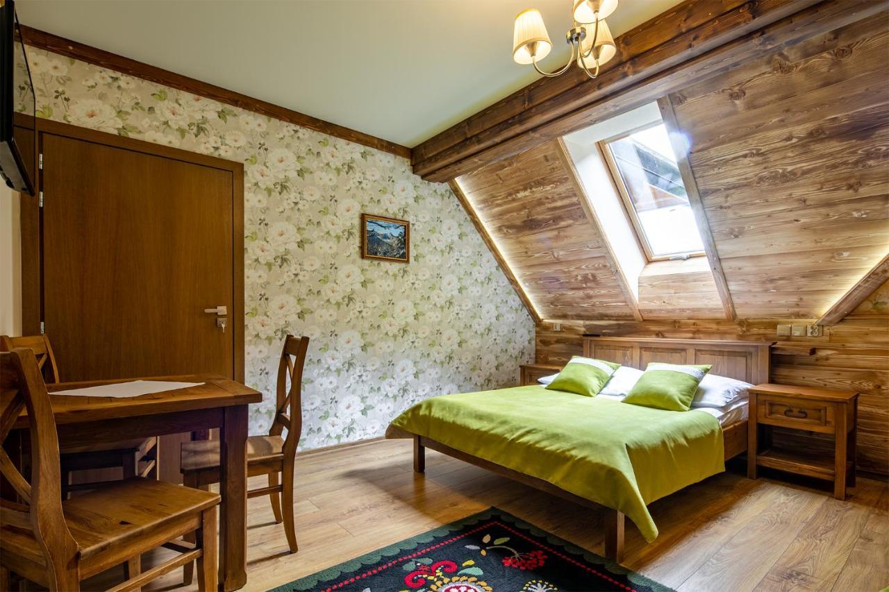 ザコパネ Kraina Smaku Bed & Breakfast エクステリア 写真