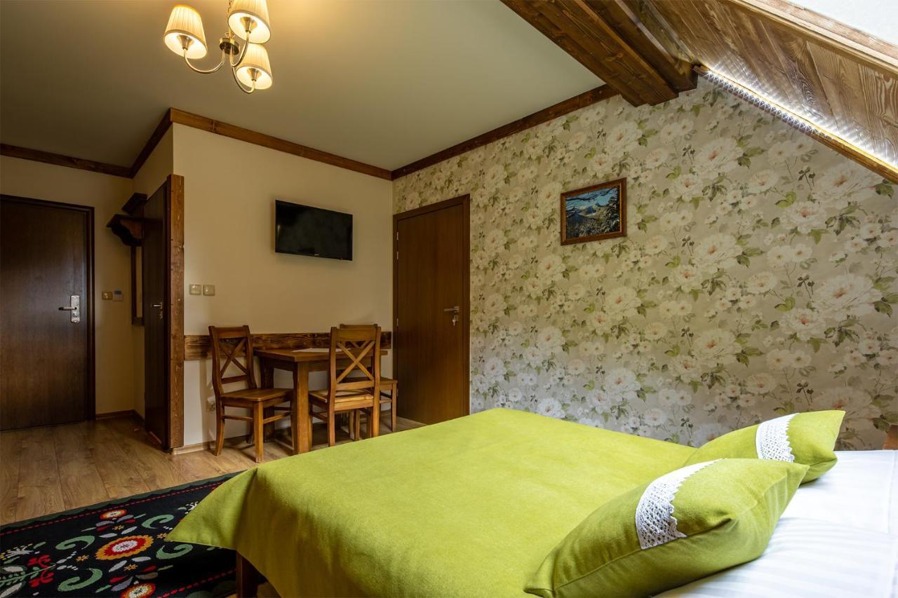 ザコパネ Kraina Smaku Bed & Breakfast エクステリア 写真