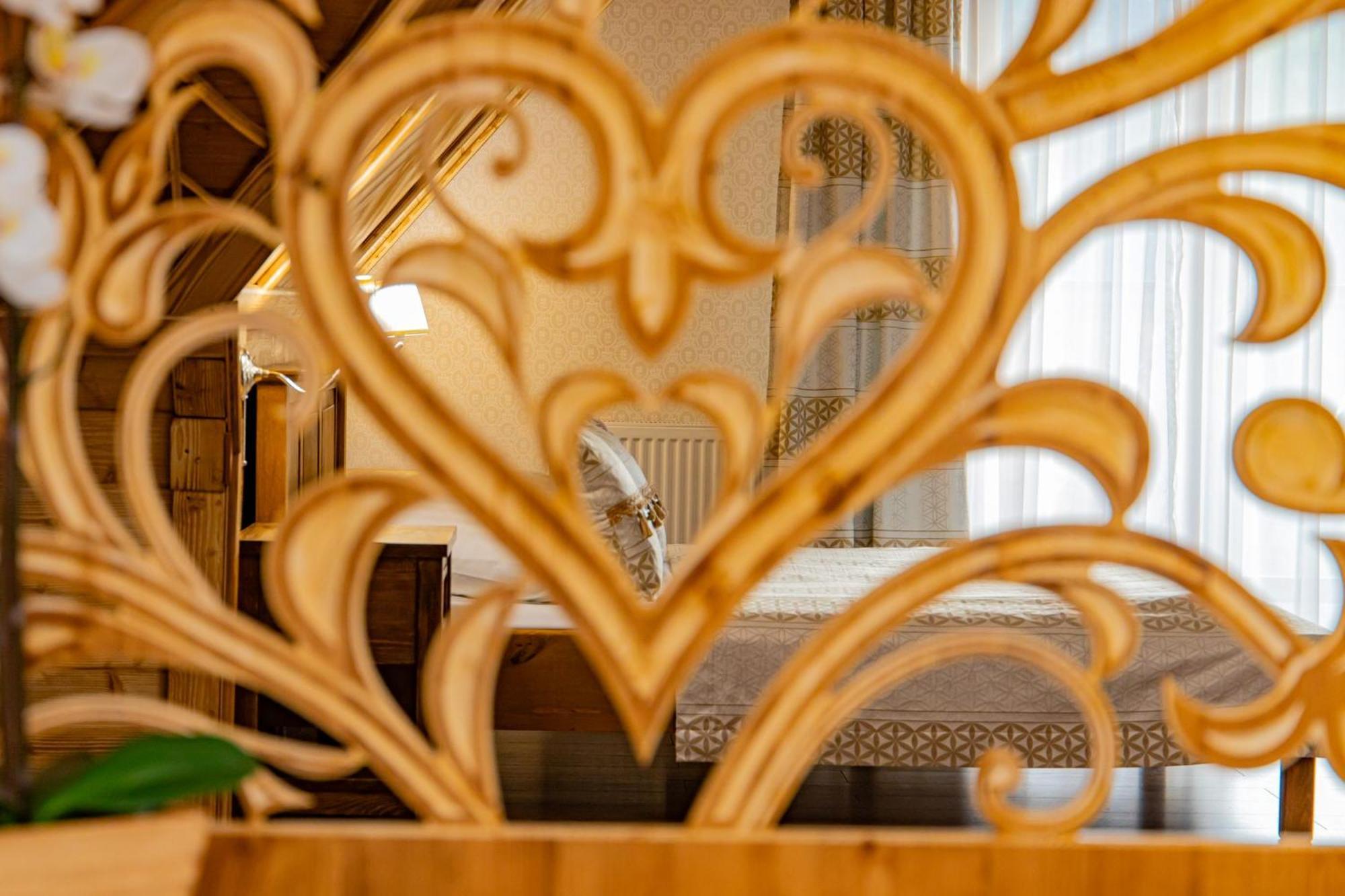 ザコパネ Kraina Smaku Bed & Breakfast エクステリア 写真