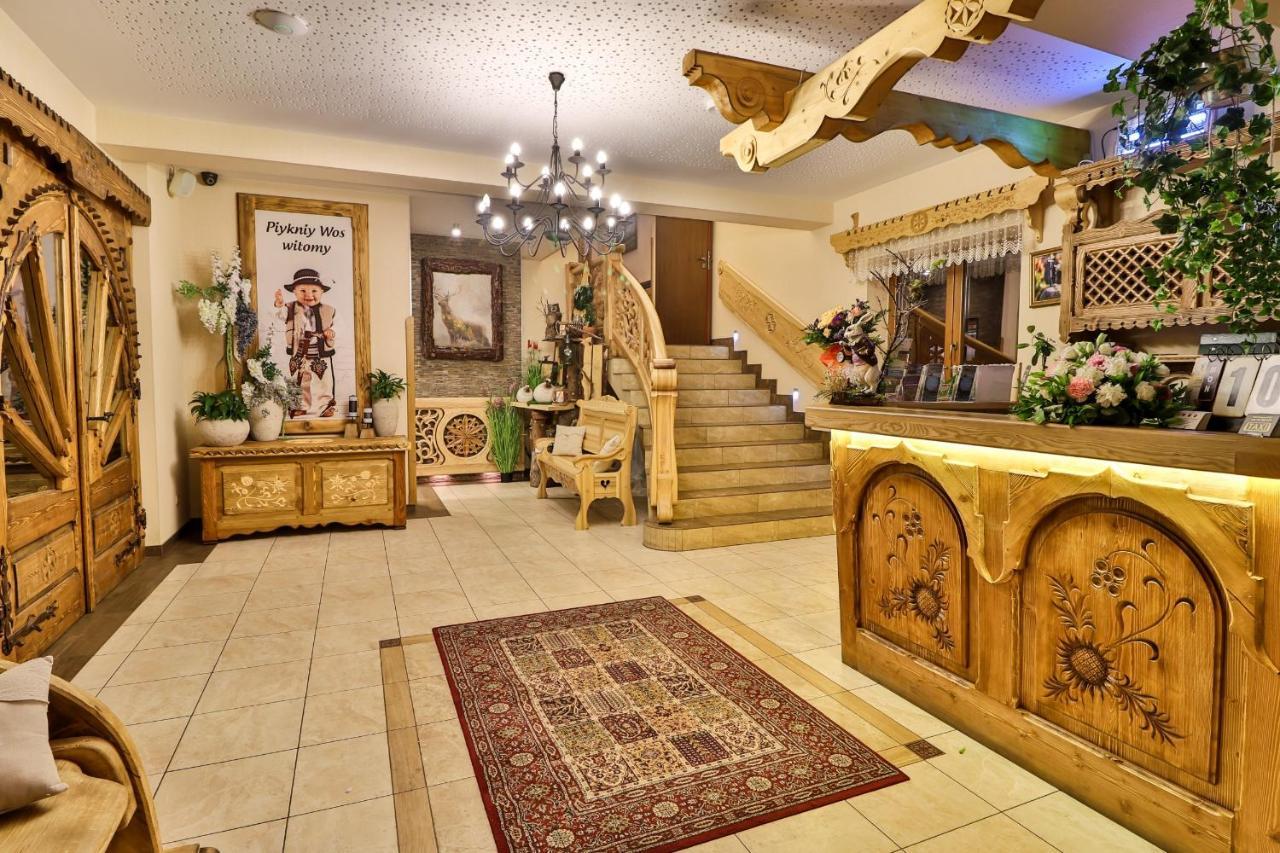 ザコパネ Kraina Smaku Bed & Breakfast エクステリア 写真